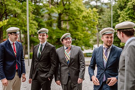 file:current:caption